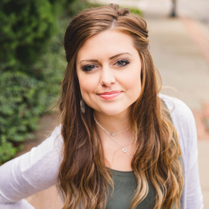 Keeley Headshot